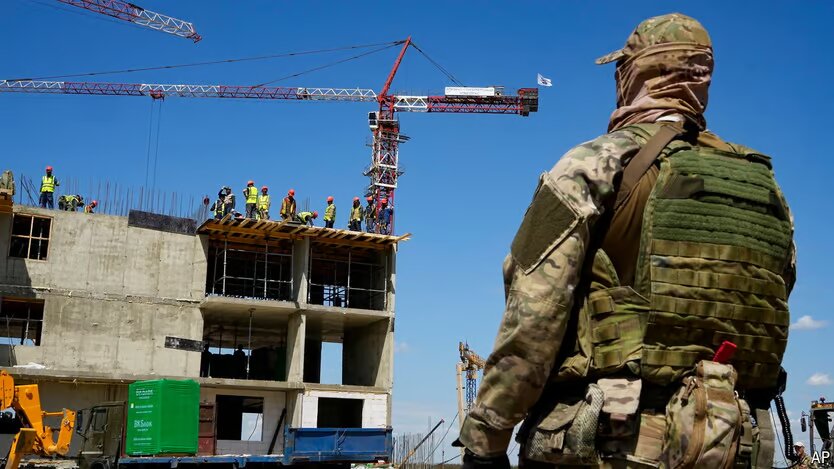 Російська влада Маріуполя незаконно присвоює нерухомість без власників