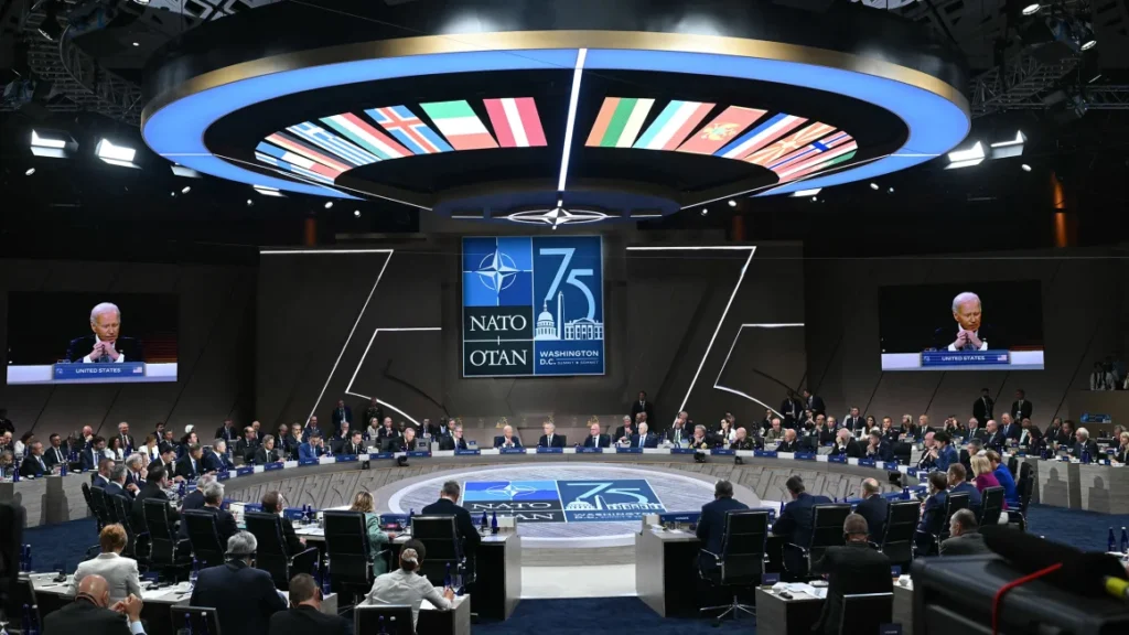 НАТО засудило Китай через підтримку російських збройних сил
