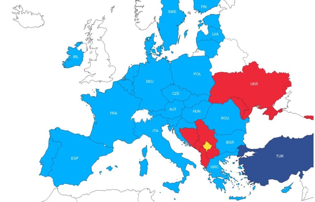 У Євросоюзі закликали якнайшвидше почати готуватися до включення до свого складу України Все більше країн хочуть приєднатися до Європейського Союзу