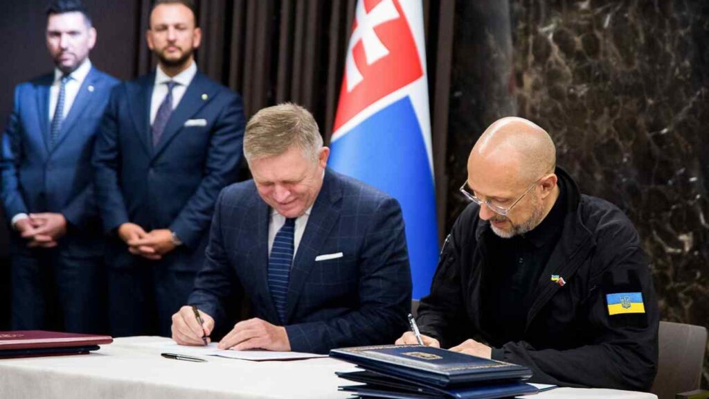 Прем'єр-міністр Роберт Фіцо зустрівся з київським колегою