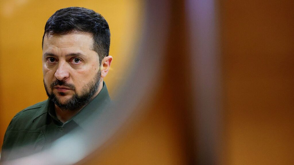 Зеленський може «вітати» перемогу Трампа через «глибоке розчарування» в Байдені Президент Володимир Зеленський